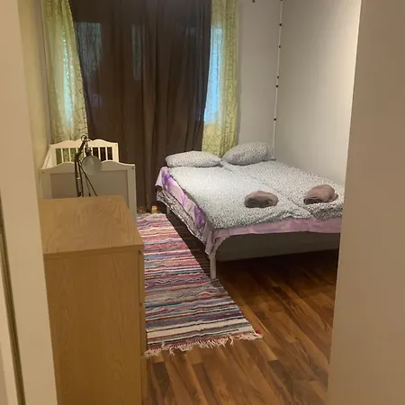 Furuset Privat overnatting *